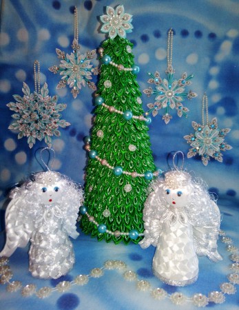 Новорічна Ялинка (техніка - канзаші)