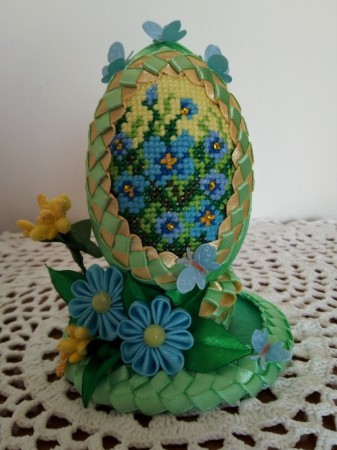 Писанка "Незабудки"